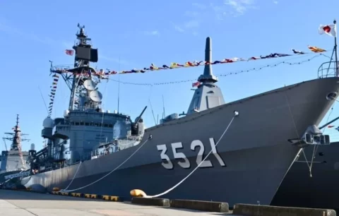 《海自ファン必見》練習艦「かしま」「しまかぜ」潜水艦に会える!基地一般公開で特別な週末を