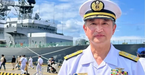 《感動レポ》艦艇公開、陸警隊訓練展示やギターを弾く総監まで!海上自衛隊基地一般公開